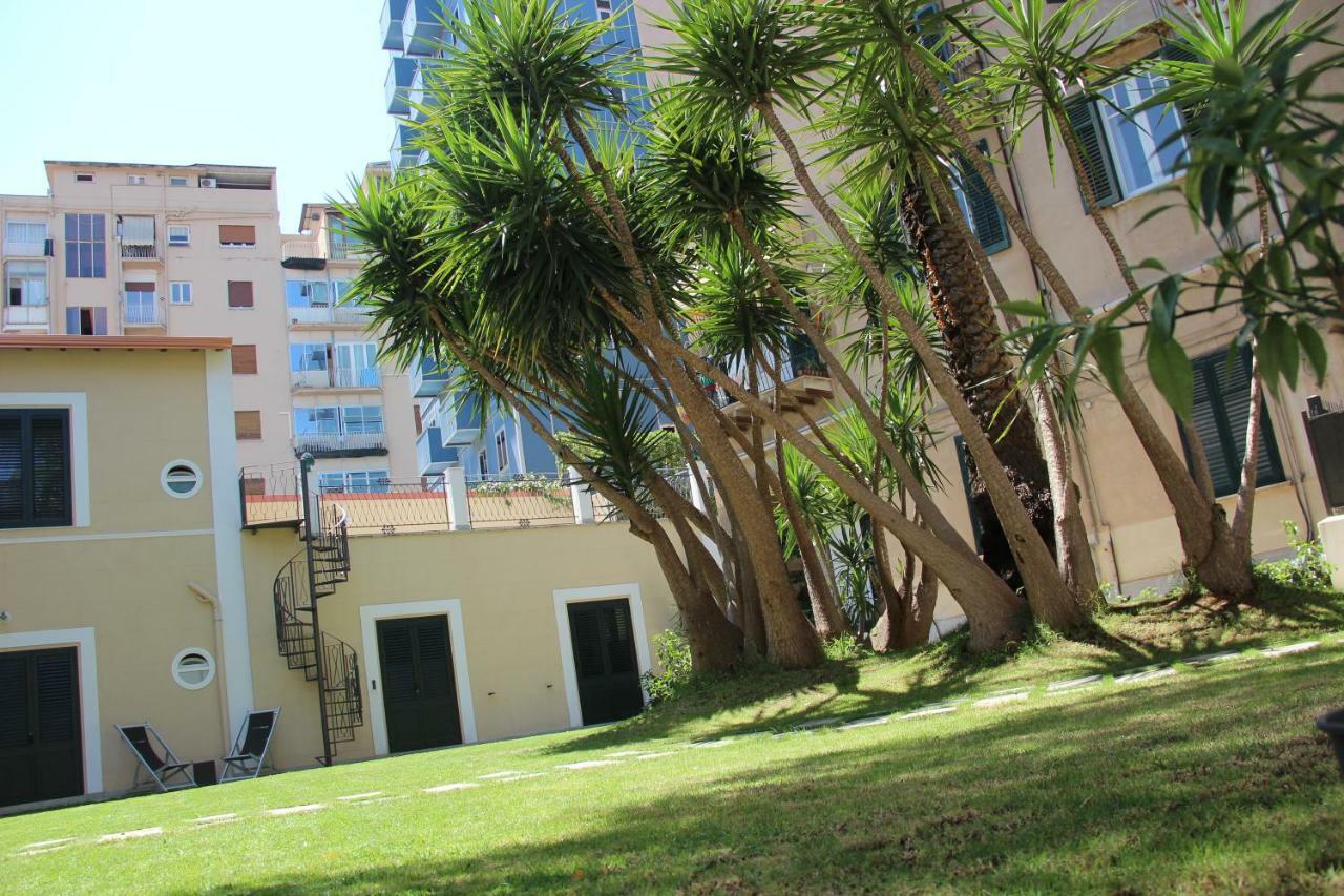Corte Del Merlo Palermo Exteriör bild